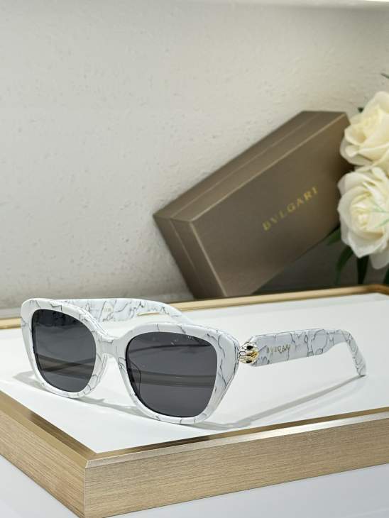 Picture of Bvlgari Sunglasses _SKUfw80238421fw